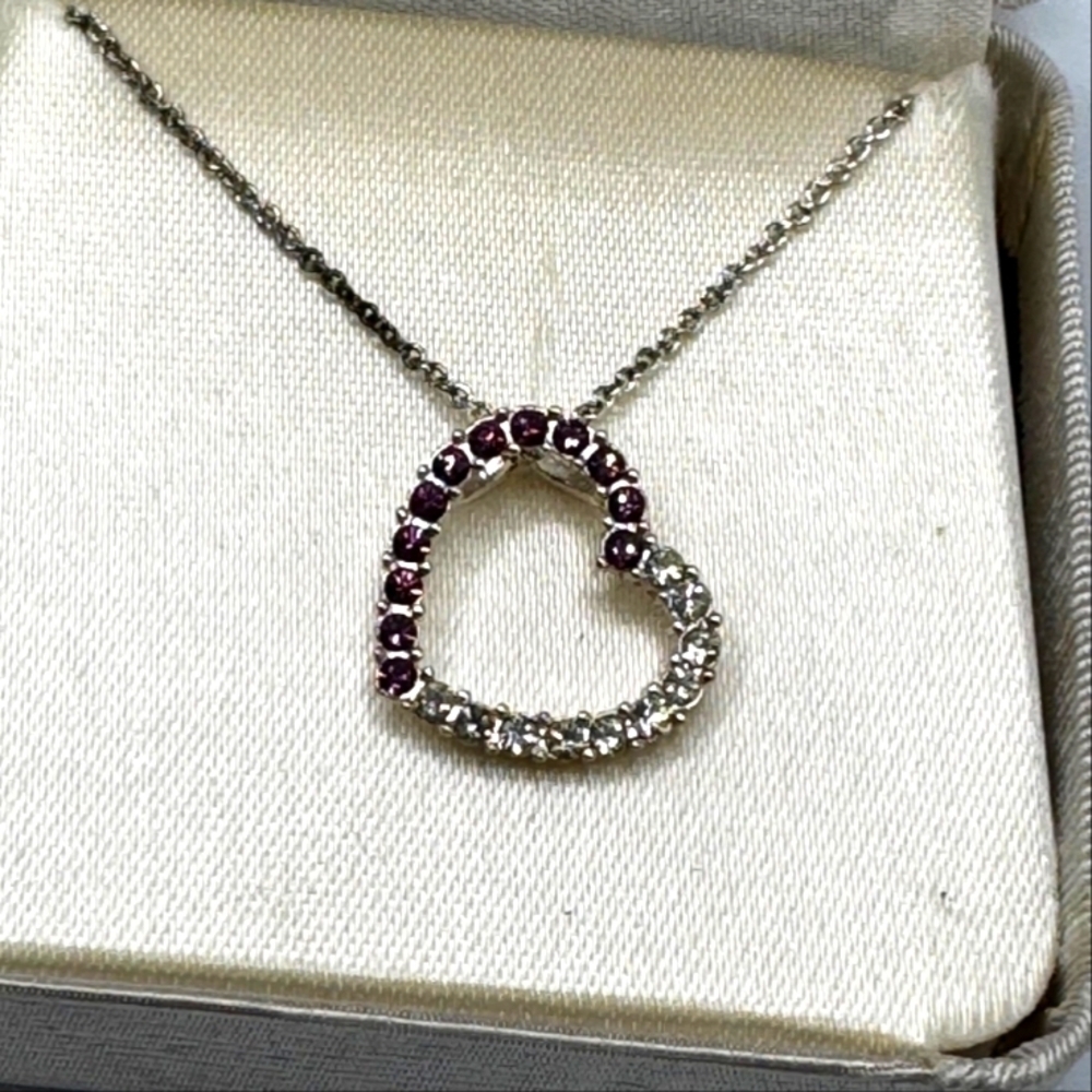 Vintage Rhinestone Heart Shaped Necklace NIB - Picture 2 of 3